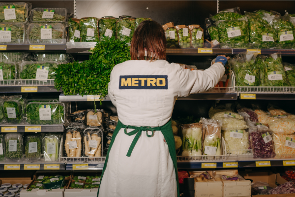 metro-cash-carry-04.png